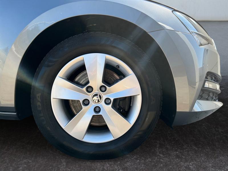 Skoda Superb · Ambition · Bild 15