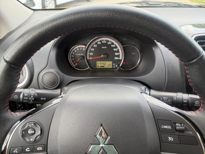 Mitsubishi Space Star · Select+ BLACK · Bild 12