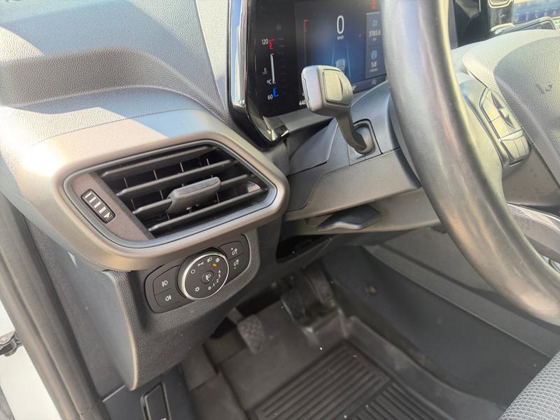 Ford Transit Courier · Trend · Bild 17