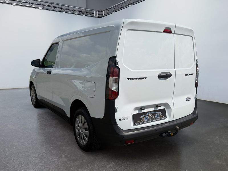 Ford Transit Courier · Trend