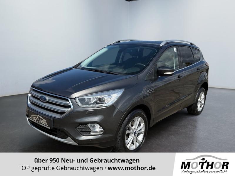 Ford Kuga · Titanium