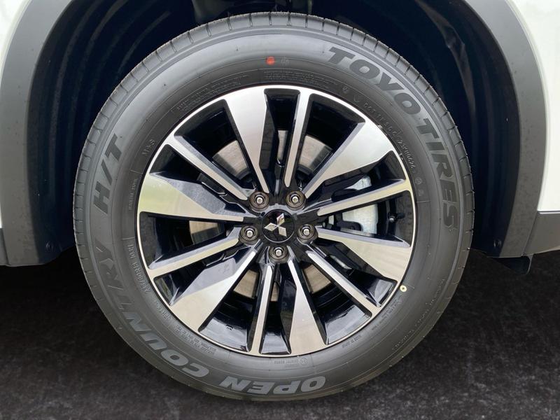 Mitsubishi Outlander · BASIS PHEV · Bild 15