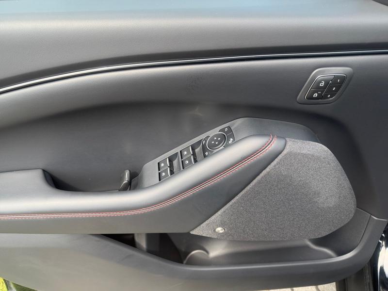 Ford Mustang MACH-E · Premium · Bild 16