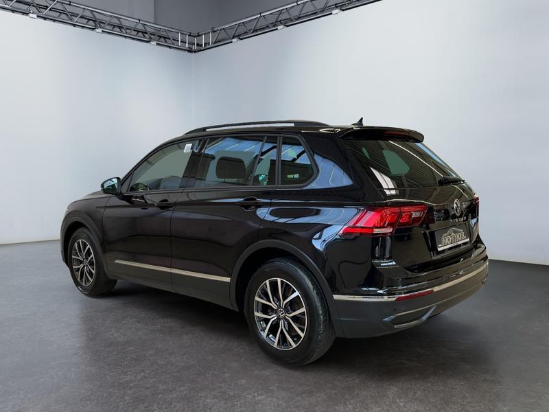 VW Tiguan · Life