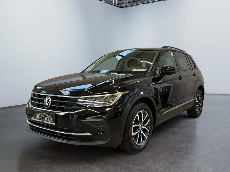 VW Tiguan · Life