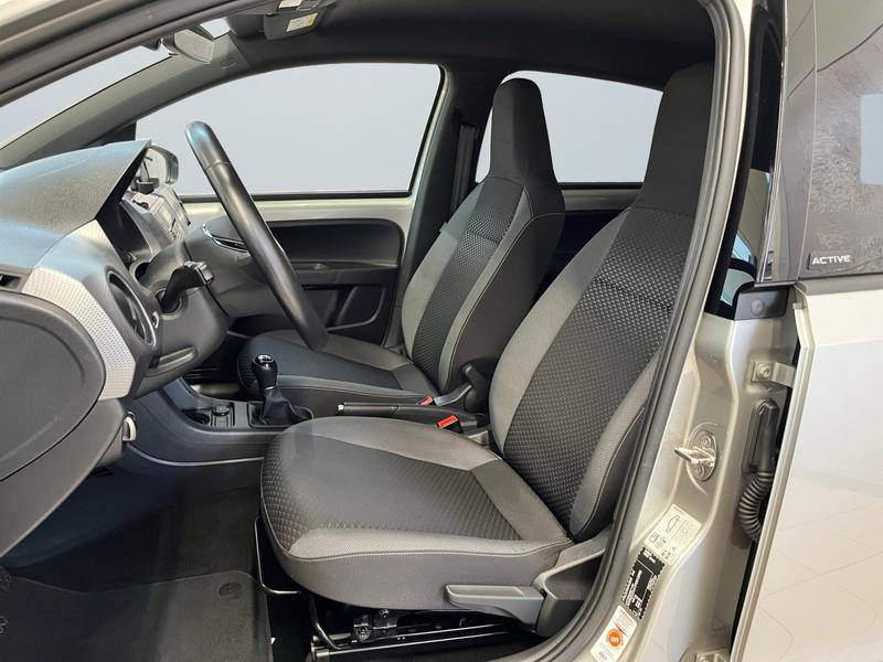 VW up! · Active