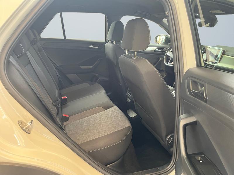 VW T-Roc · Move · Bild 10