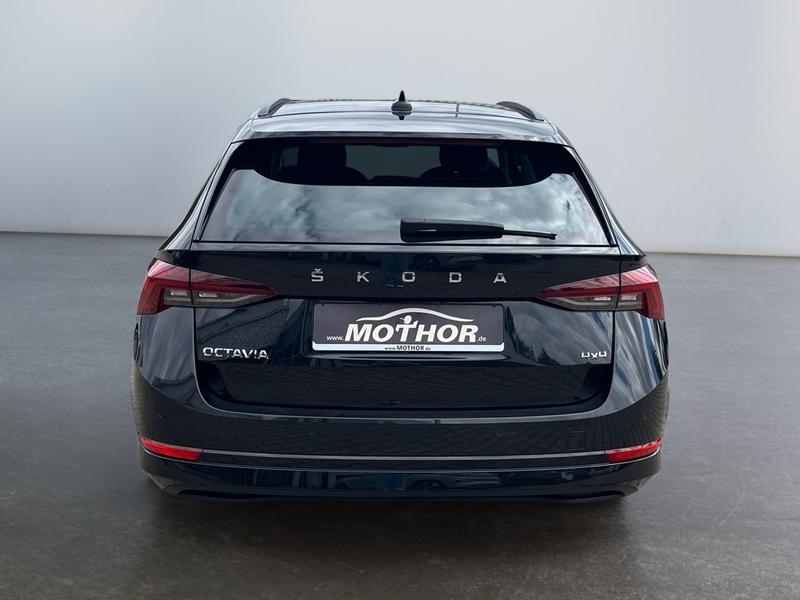 Skoda Octavia · Ambition