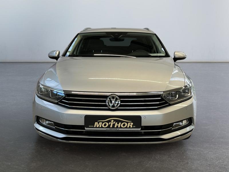 VW Passat Variant · Highline
