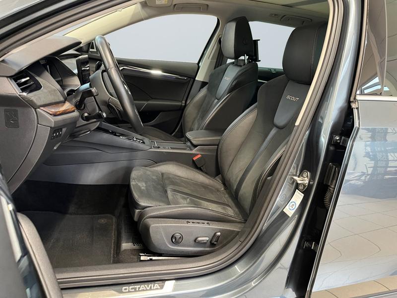 Skoda Octavia · Scout · Bild 9
