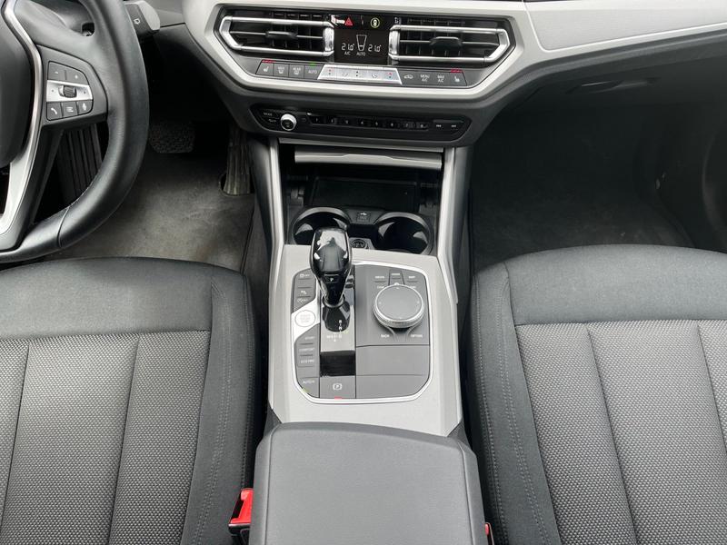 BMW 320 · Advantage · Bild 9