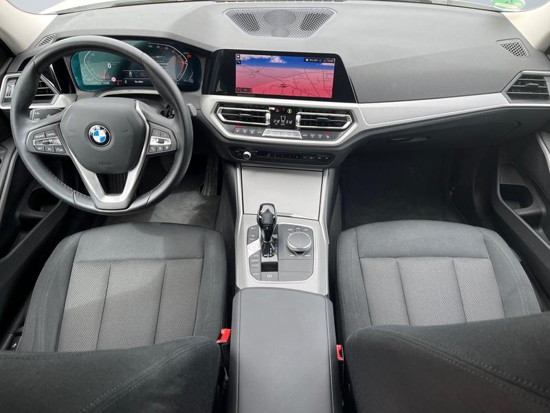 BMW 320 · Advantage · Bild 8