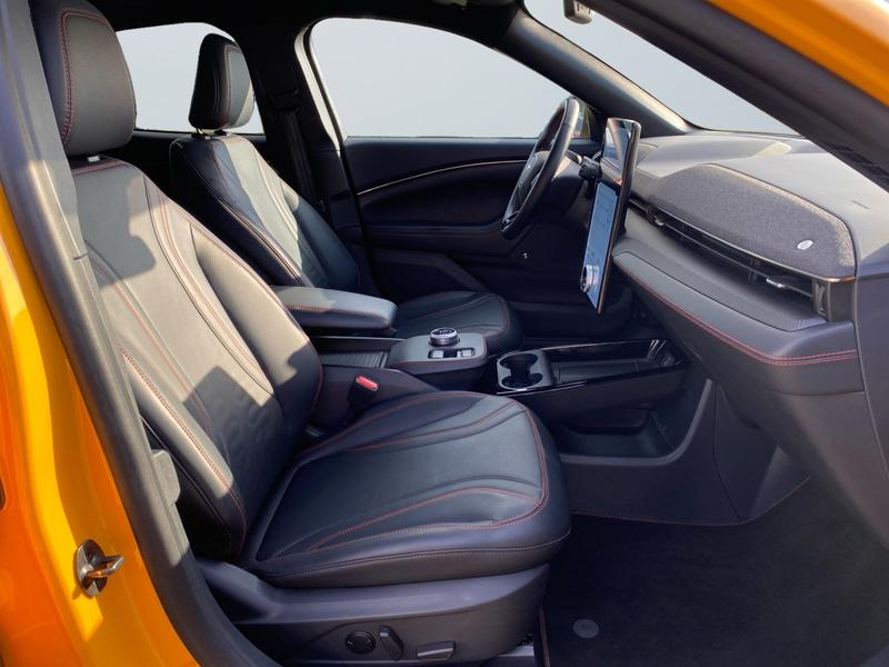 Ford Mustang MACH-E · Premium · Bild 10