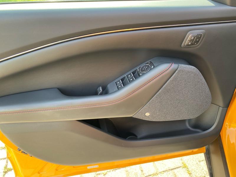 Ford Mustang MACH-E · Premium · Bild 17