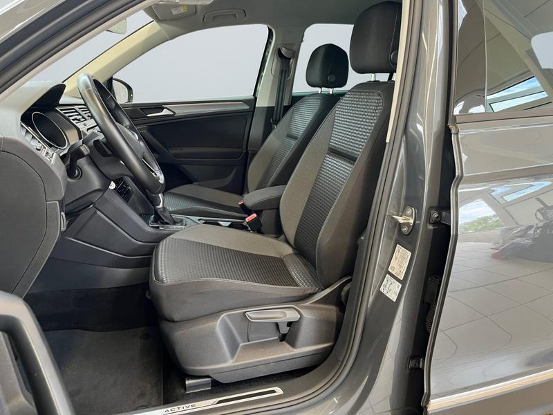 VW Tiguan · Active