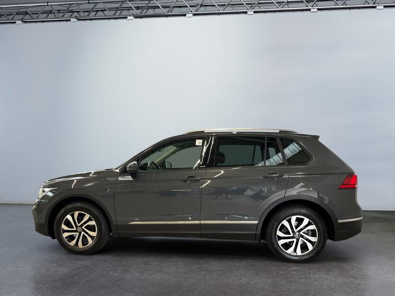 VW Tiguan · Active