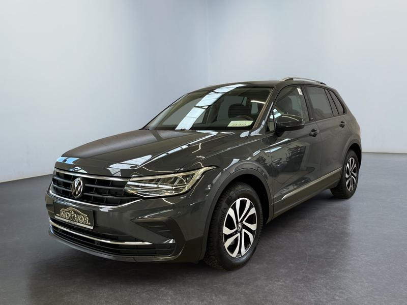 VW Tiguan · Active