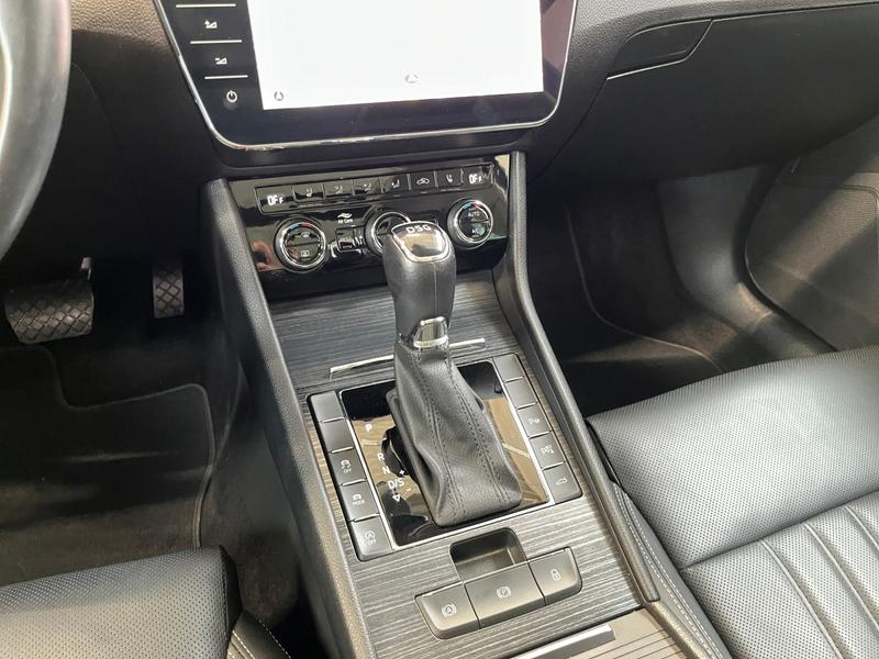Skoda Superb · Premium Edition · Bild 9