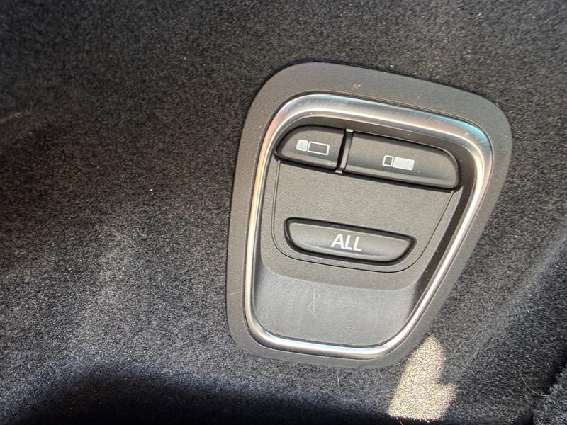 Renault Grand Scenic · Black Edition · Bild 19