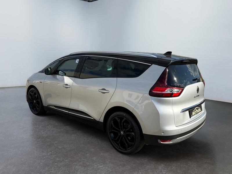 Renault Grand Scenic · Black Edition