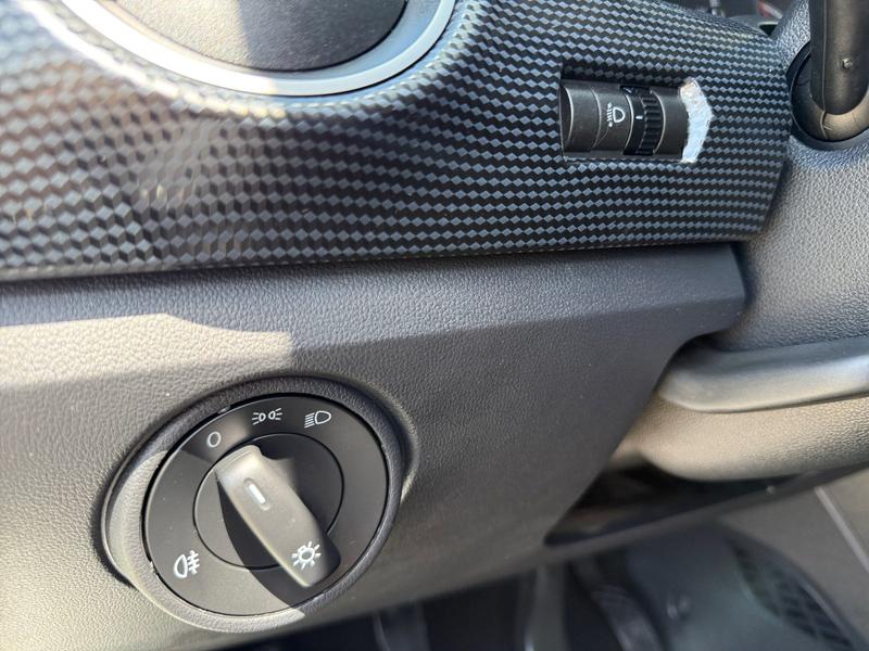 VW up! · Basis · Bild 15
