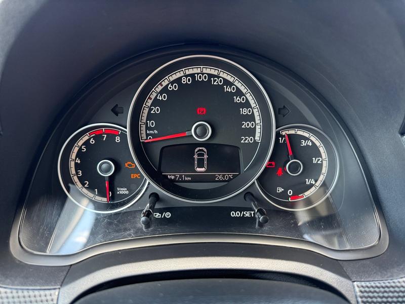 VW up! · Basis · Bild 11
