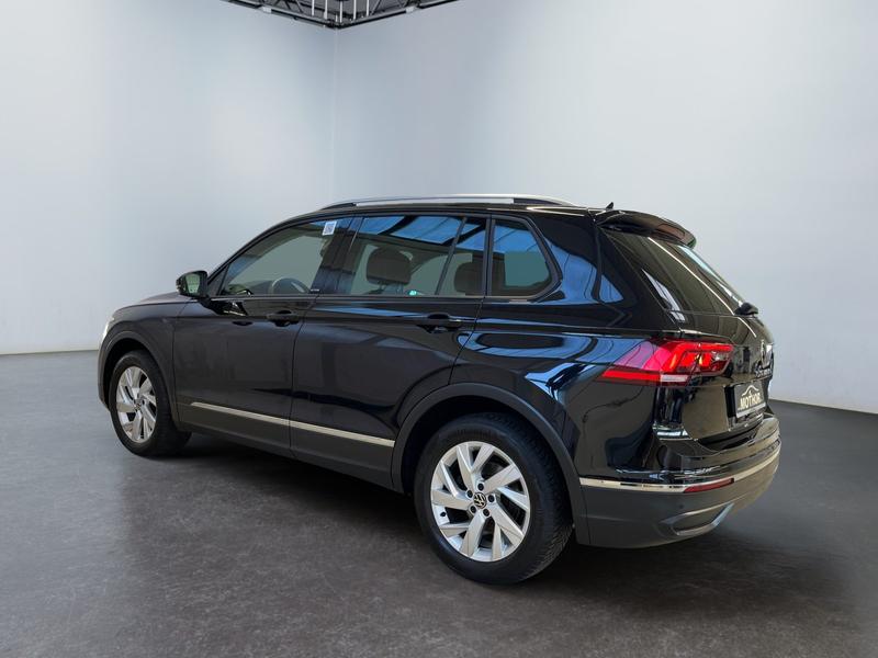 VW Tiguan · Active