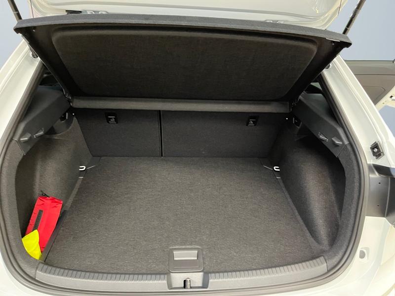 VW Taigo · R-Line · Bild 13
