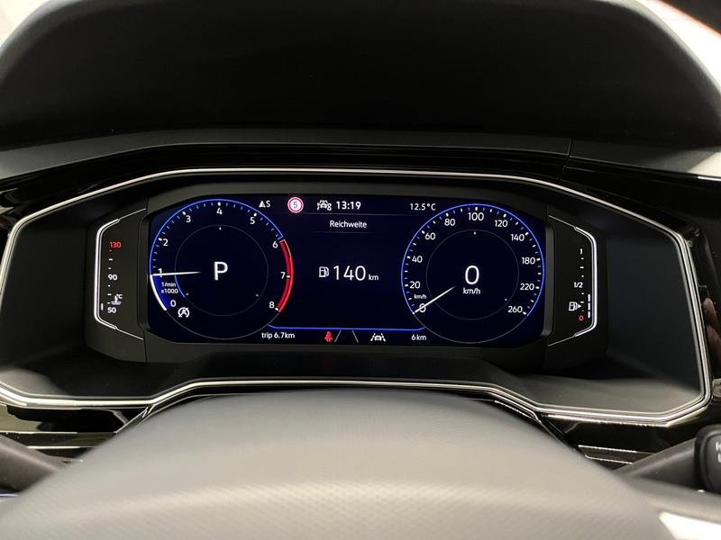 VW Taigo · R-Line · Bild 11