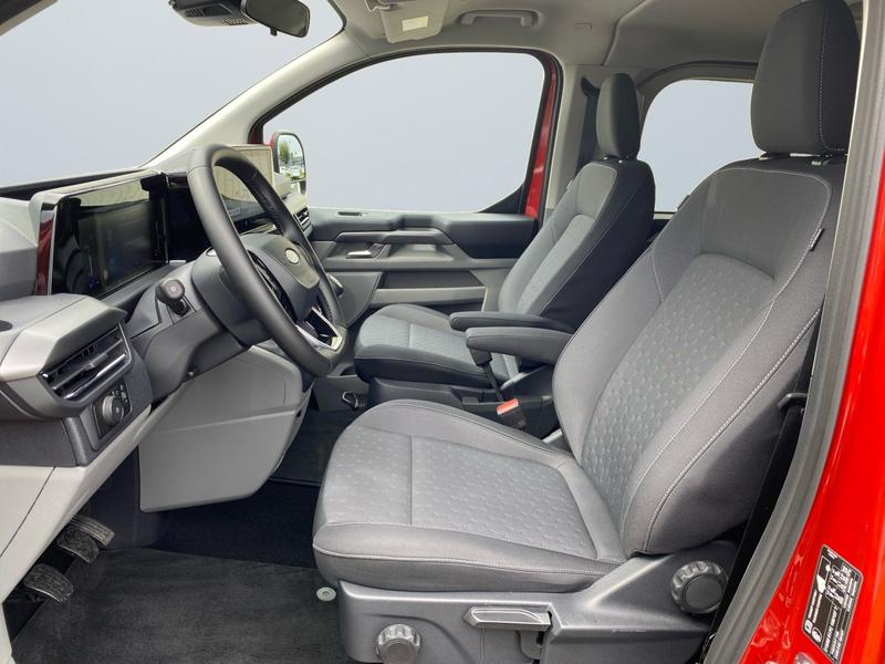 Ford Tourneo Custom · Titanium FWD 320 L1