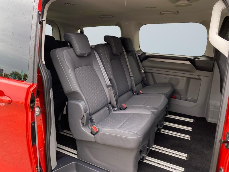 Ford Tourneo Custom · Titanium FWD 320 L1 · Bild 11