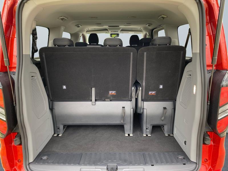 Ford Tourneo Custom · Titanium FWD 320 L1 · Bild 14