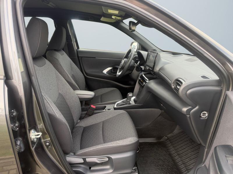 Toyota Yaris Cross · Elegant FWD · Bild 10