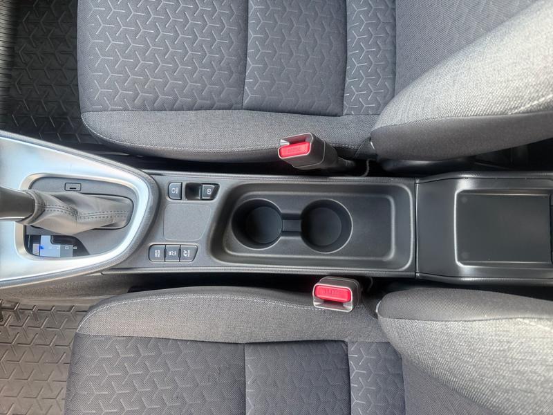 Toyota Yaris Cross · Elegant FWD · Bild 18