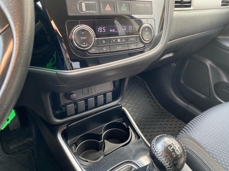Mitsubishi Outlander · Edition 100 · Bild 19