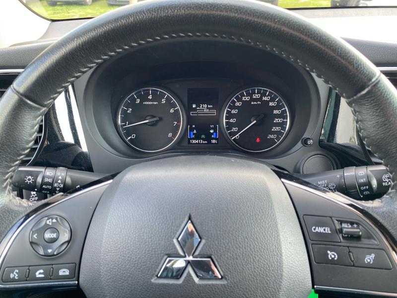 Mitsubishi Outlander · Edition 100 · Bild 12
