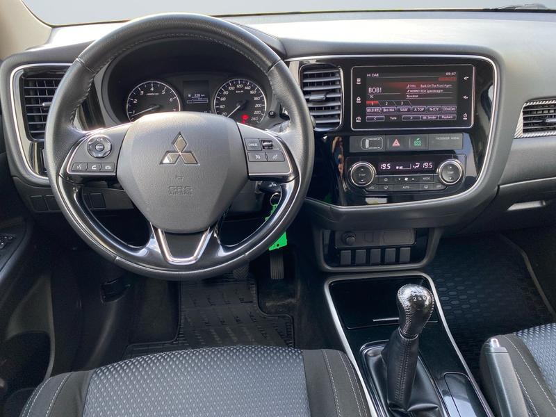 Mitsubishi Outlander · Edition 100 · Bild 8