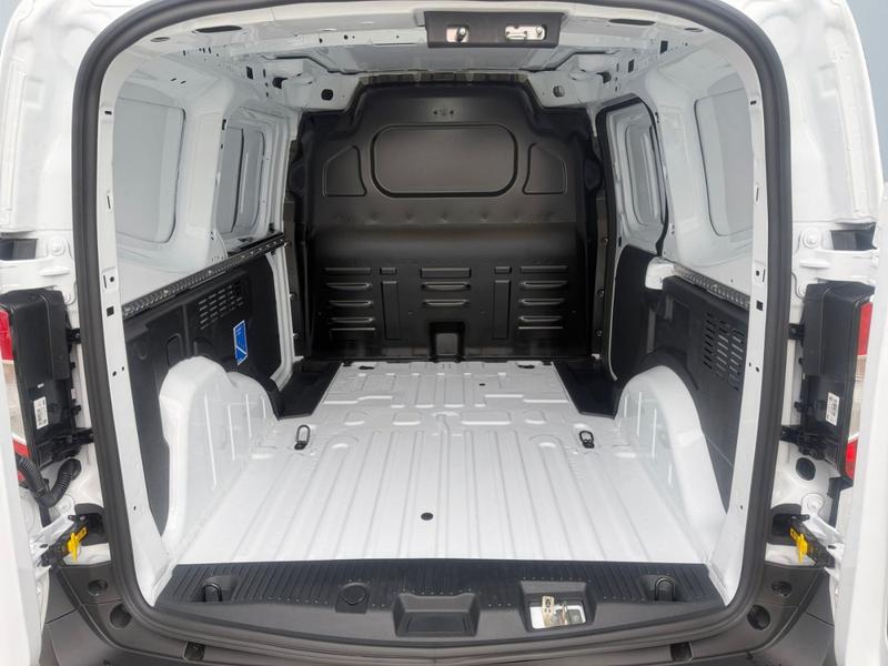 Ford Transit Courier · Trend · Bild 14