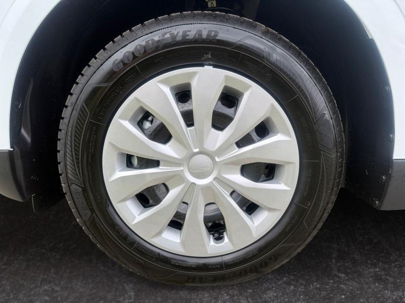 Ford Transit Courier · Trend · Bild 15