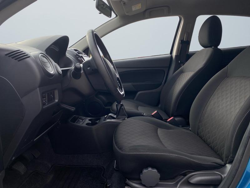 Mitsubishi Space Star · Select+