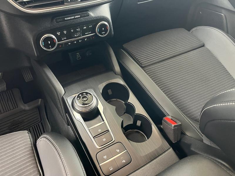 Ford Kuga · Titanium X · Bild 9