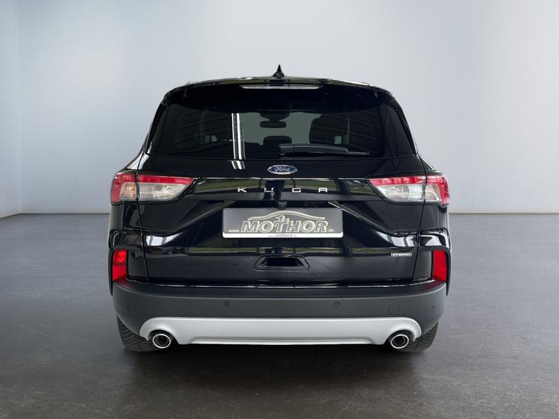 Ford Kuga · Titanium X