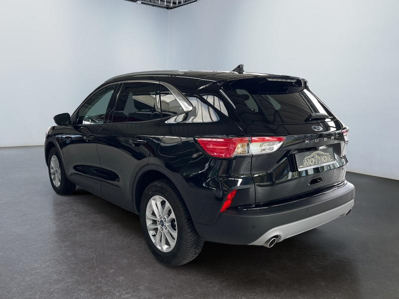Ford Kuga · Titanium X