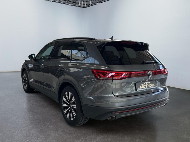 VW Touareg · 3.0 V6 TDI 4x4 DSG Parklenkassistent