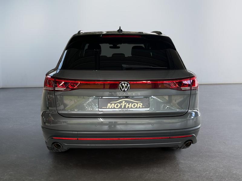 VW Touareg · 3.0 V6 TDI 4x4 DSG Parklenkassistent