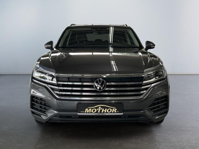 VW Touareg · 3.0 V6 TDI 4x4 DSG Parklenkassistent