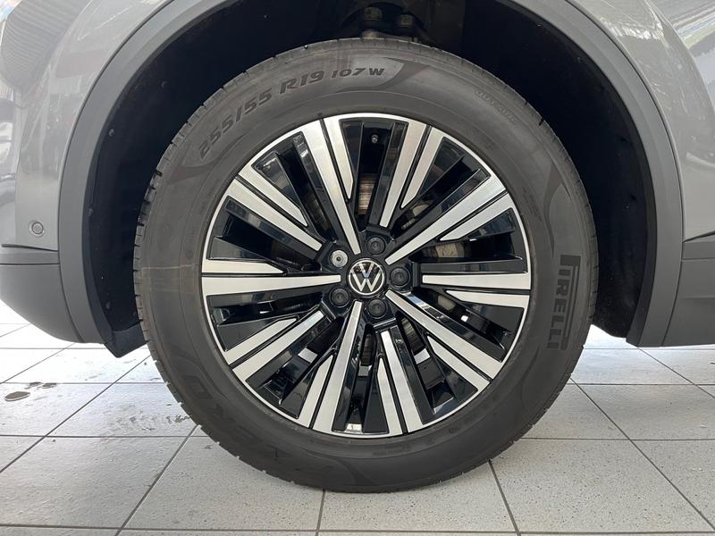 VW Touareg · 3.0 V6 TDI 4x4 DSG Parklenkassistent · Bild 18