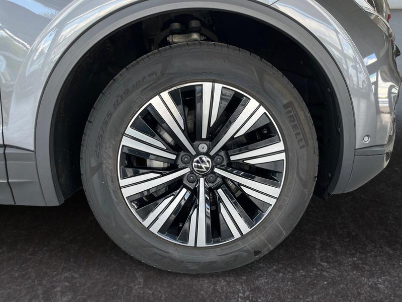 VW Touareg · 3.0 V6 TDI 4x4 DSG Parklenkassistent · Bild 15