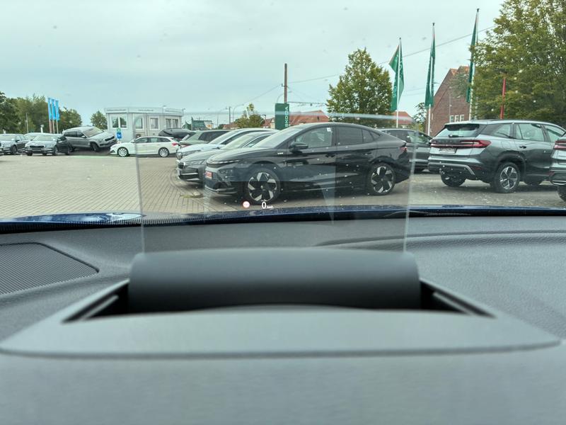 Mitsubishi Eclipse Cross · Top AHK LED PDC Schiebedach