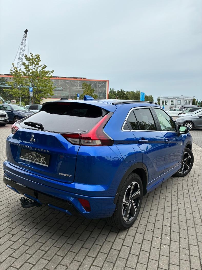 Mitsubishi Eclipse Cross · Top AHK LED PDC Schiebedach · Bild 15